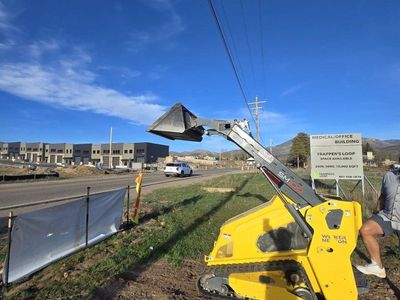 2023 WACKER NEUSON SM100 BUILT IN USA MINI SKID STEER 36" WIDE DINGO-BRAND NEW TRACKS.
