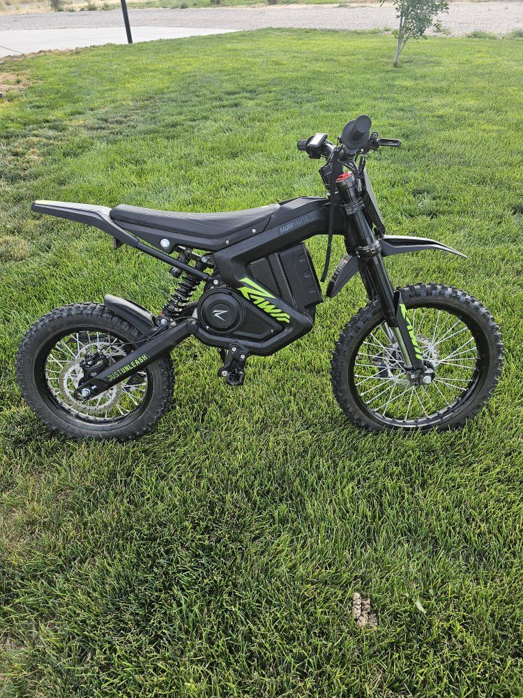 Rawrr Mantis mini R17