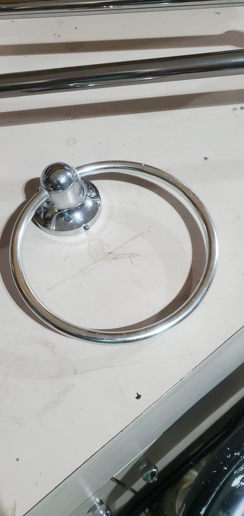 Chrome Bathroom Hardware 