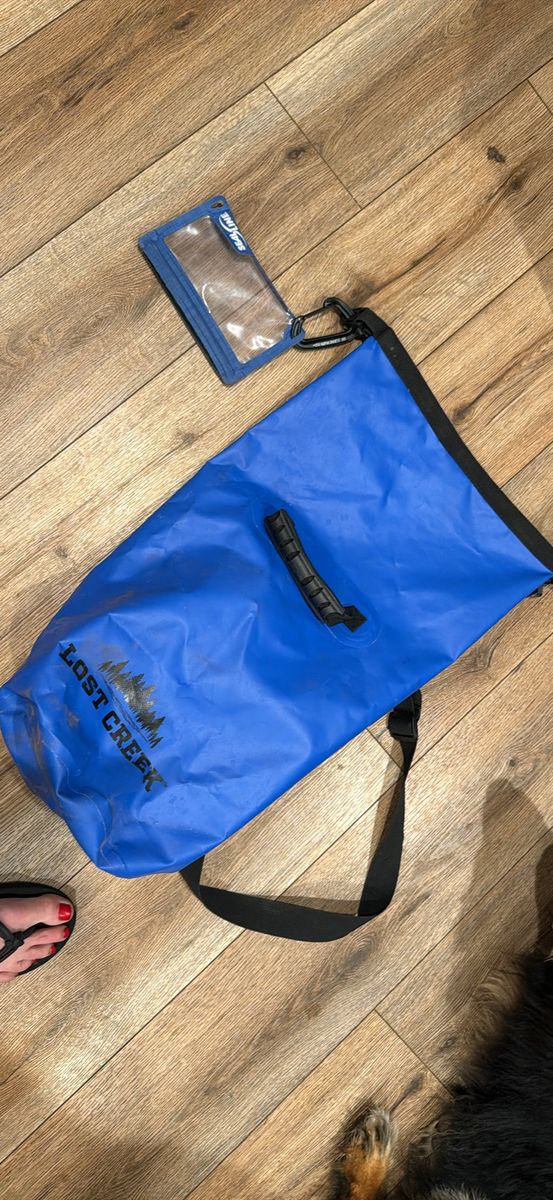 Lost Creek Dry Bag with Sealine Waterproof Pouch