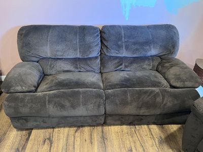 Brown La Z Boy Reclining Couch