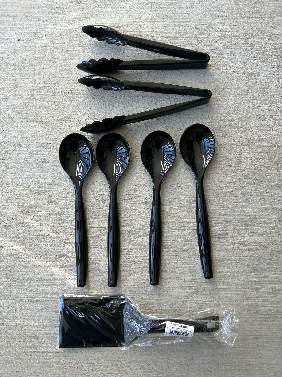 Brand New - Plastic Disposable Serving Utensils - 7 Piece Set (4 Spoons, 2 Tongs, 1 Spatula)