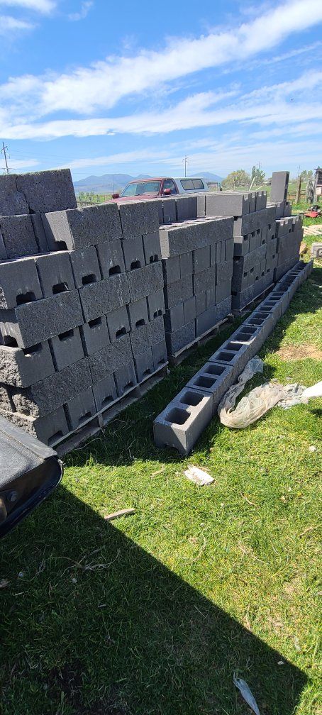 Splitface Cement Blocks