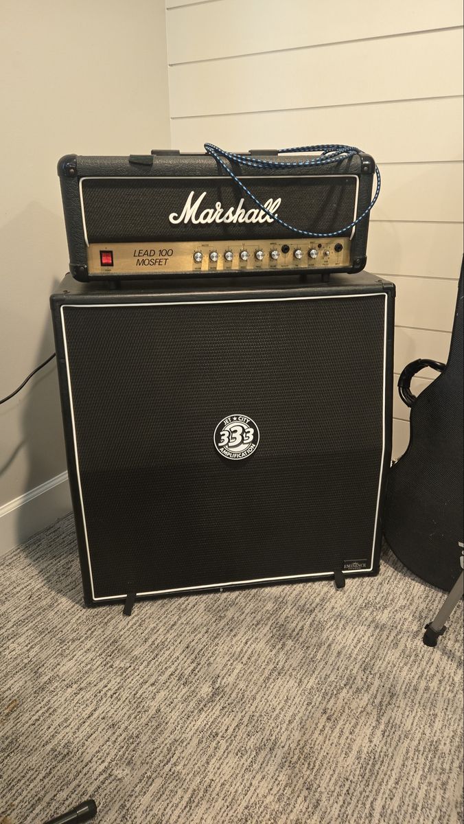 Marshall amp and Jet City Cab