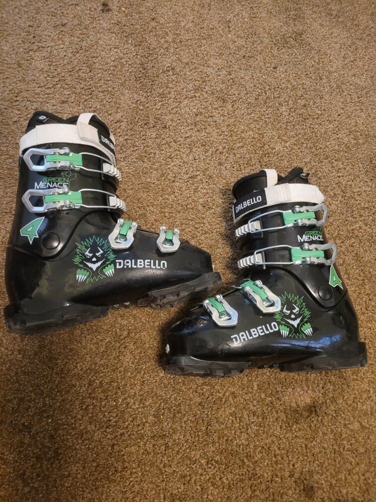 Dalbello Green menace 4 Ski boots size 23.5