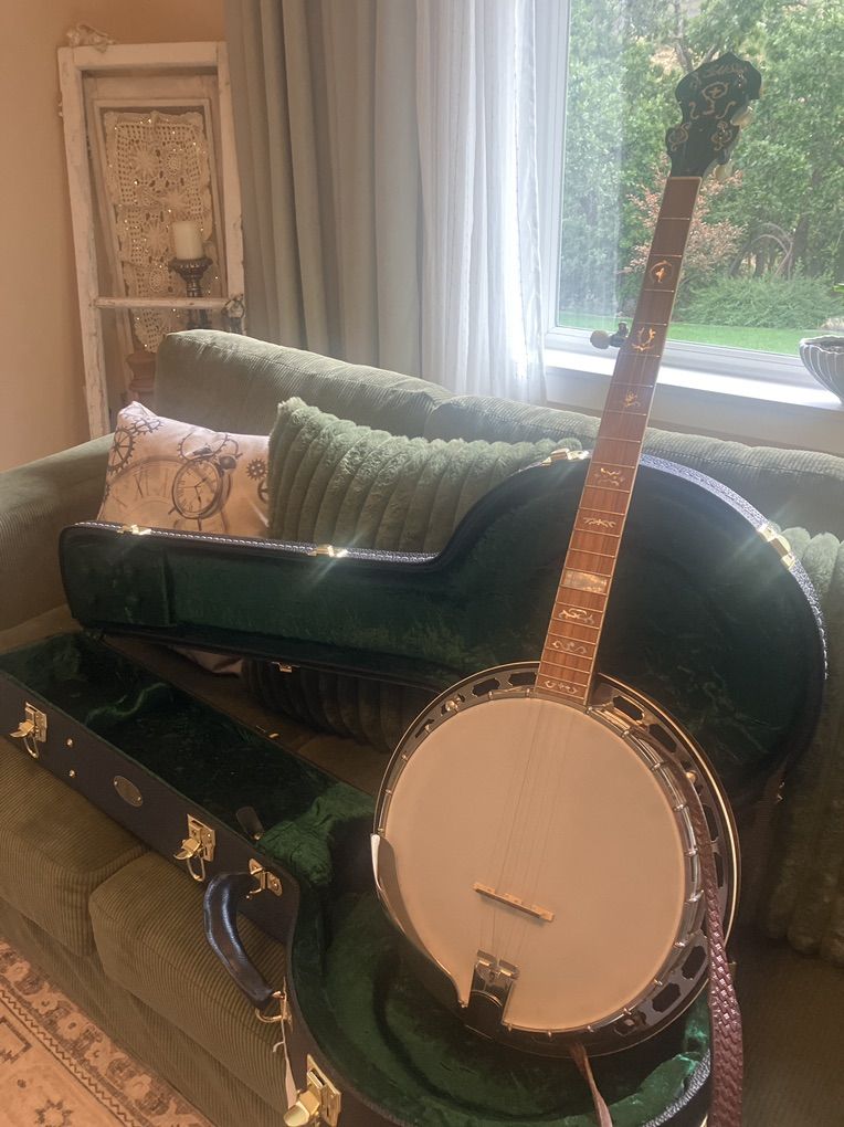 Gold Star Banjo