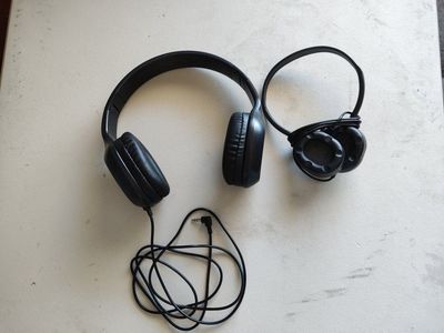 Wired Headphones