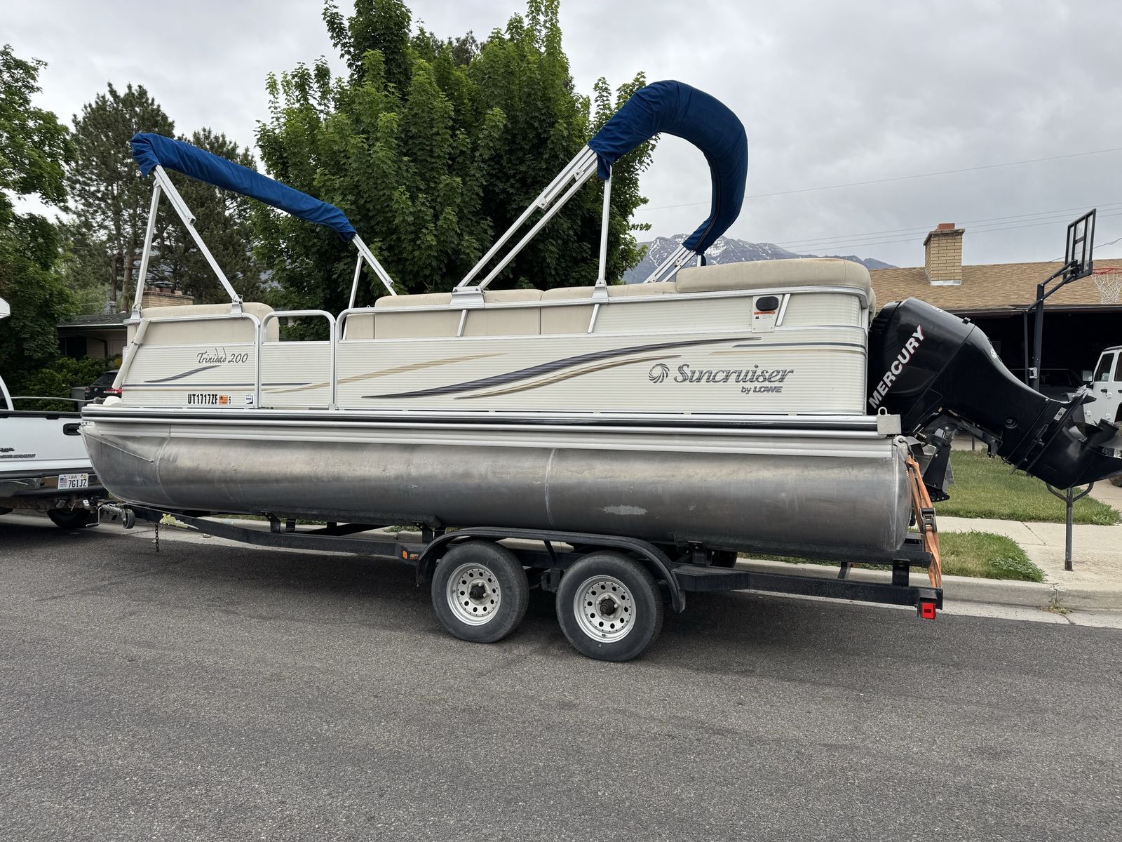 05 20ft pontoon boat