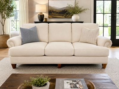 Flexsteel Sofa – Plush & Extremely Comfortable