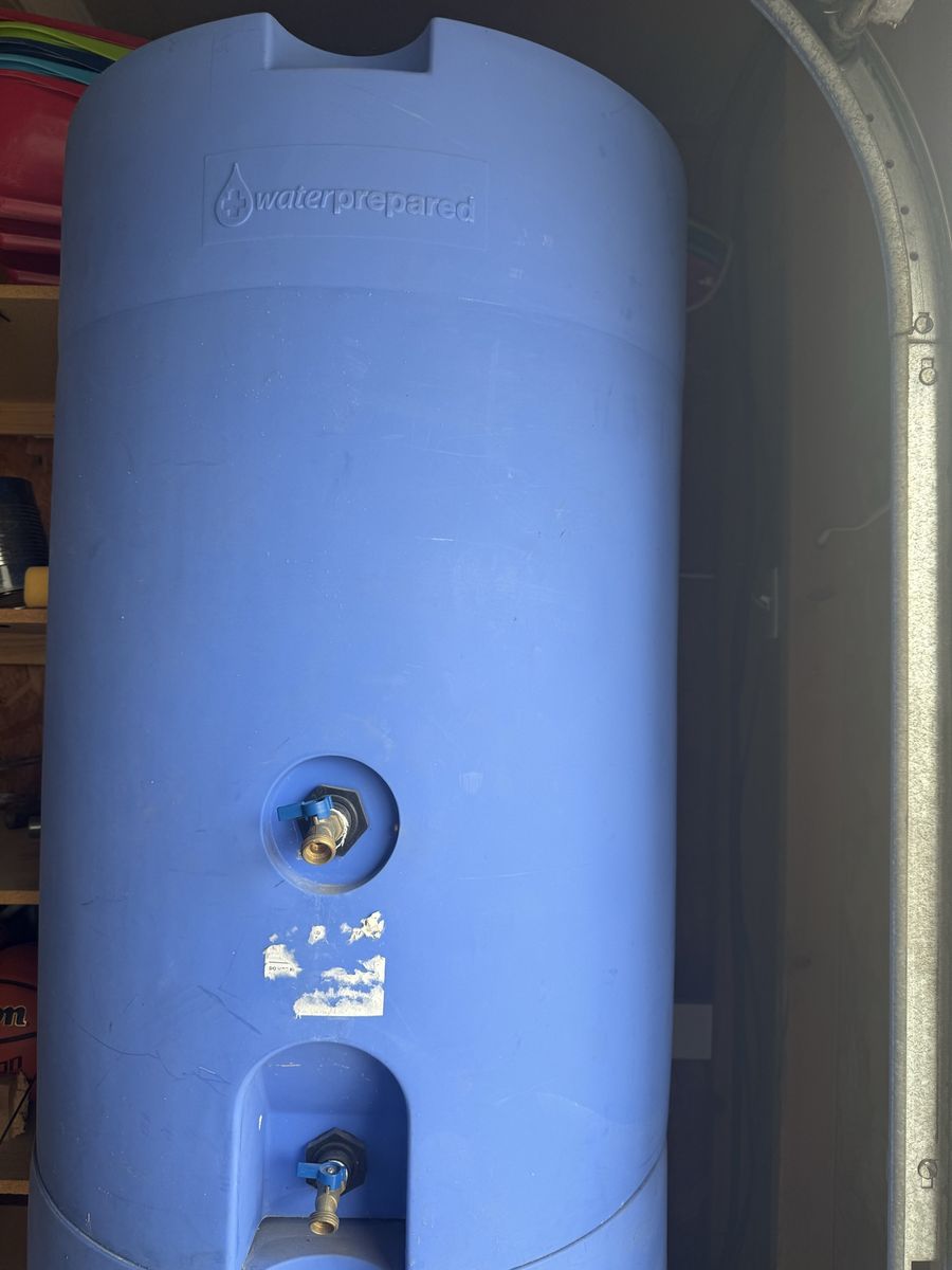 Waterprepared 160-Gallon Emergency Water Storage Tank Blue $300 OBO