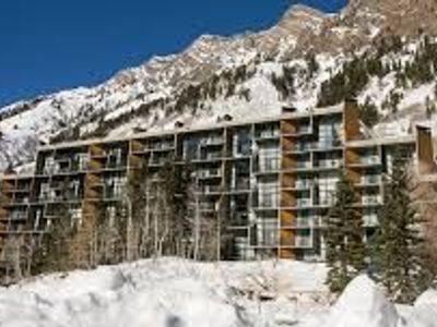 Snowbird Iron Blosam Lodge Week 14