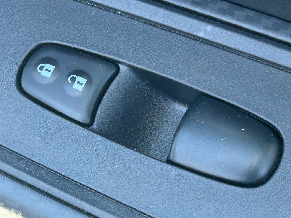 Main image 31
