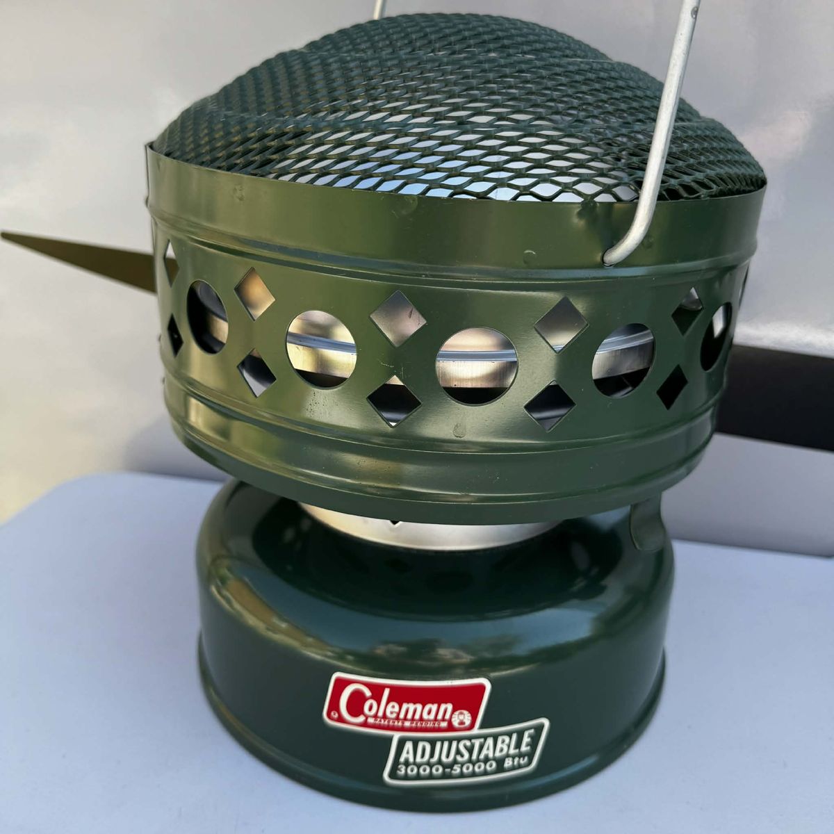 1968 Vintage Coleman #513-700 Catalytic Heater Dial-Temp 3000-5000 BTU Green w/ Box