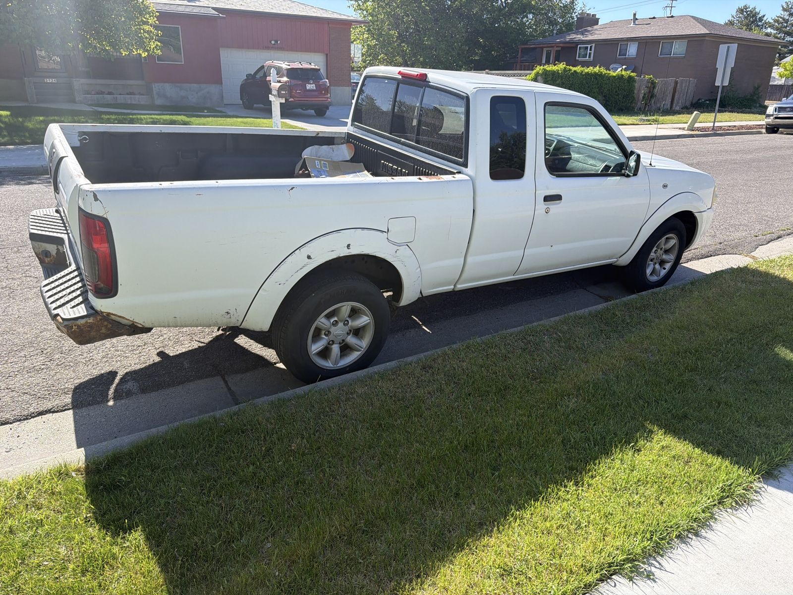 2001 Nissan Frontier XE