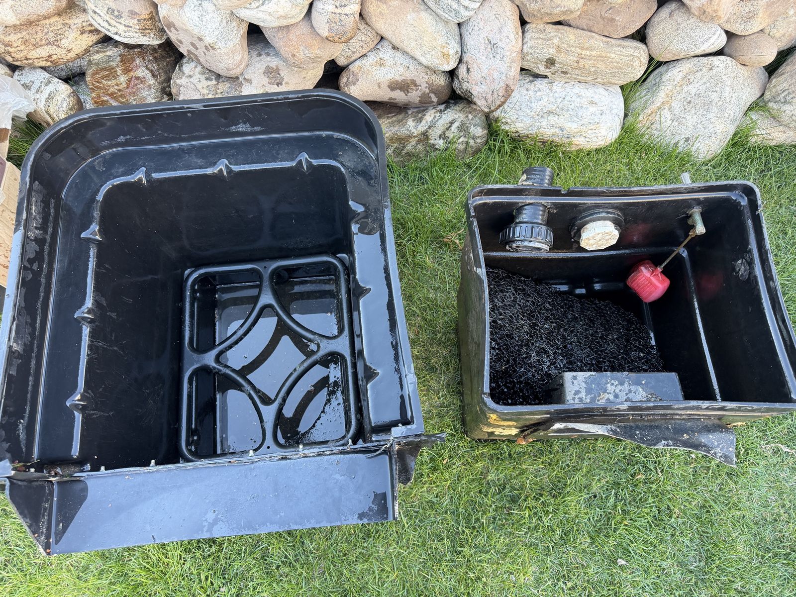 Waterfall and skimmer box
