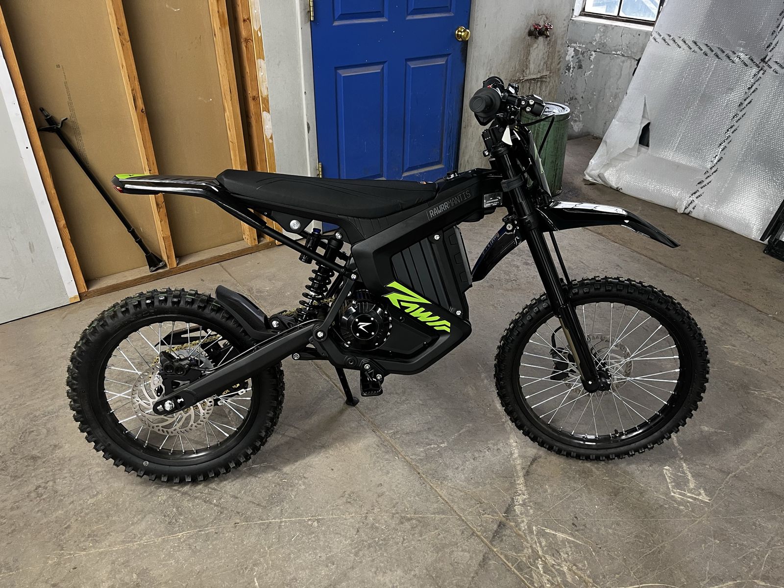 Rawrr Mantis X Pro