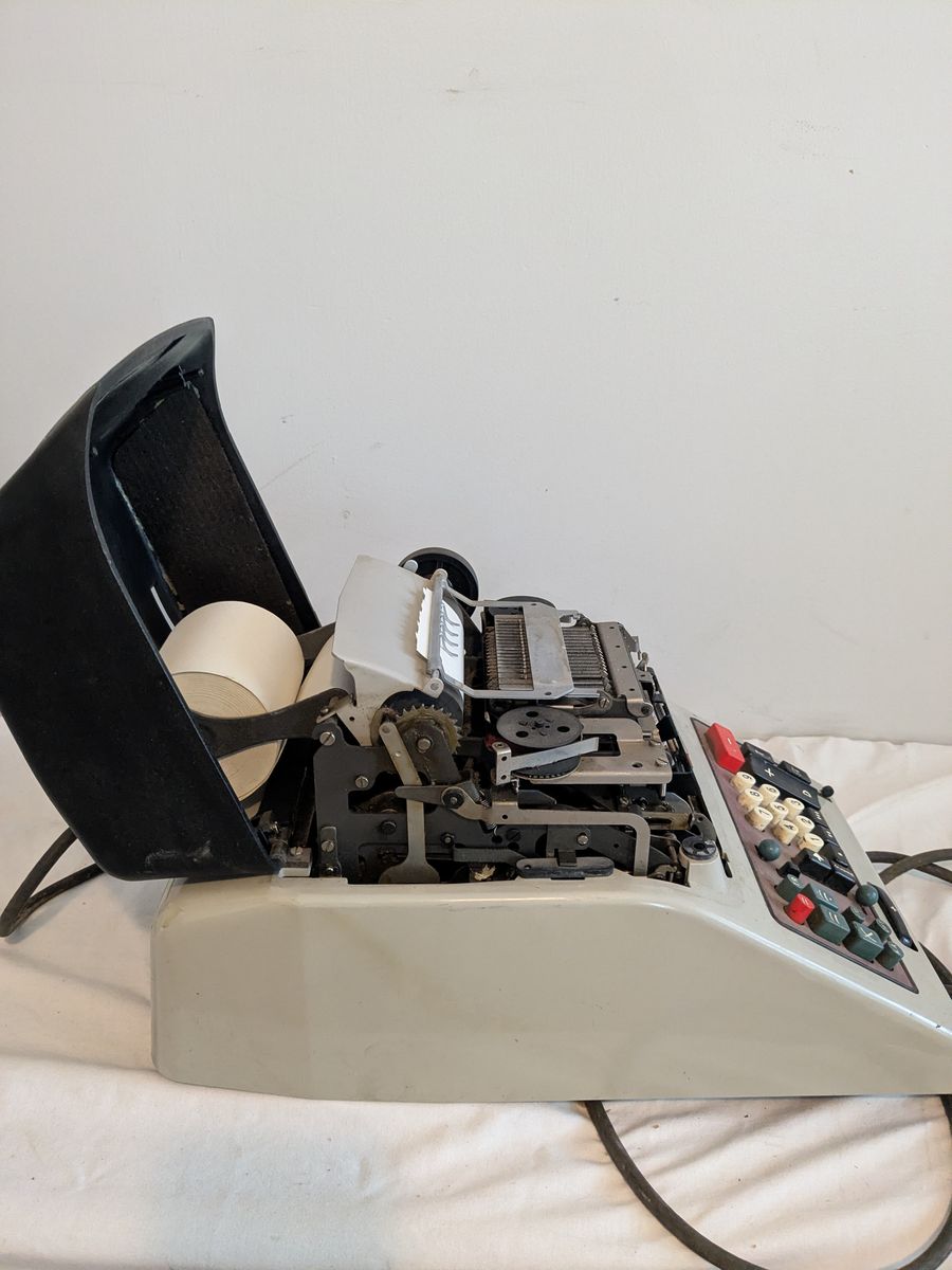 Main image 4