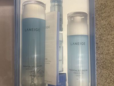 Laneige Essential Balancing Skincare Set - Skin Refiner & Emulsion Light