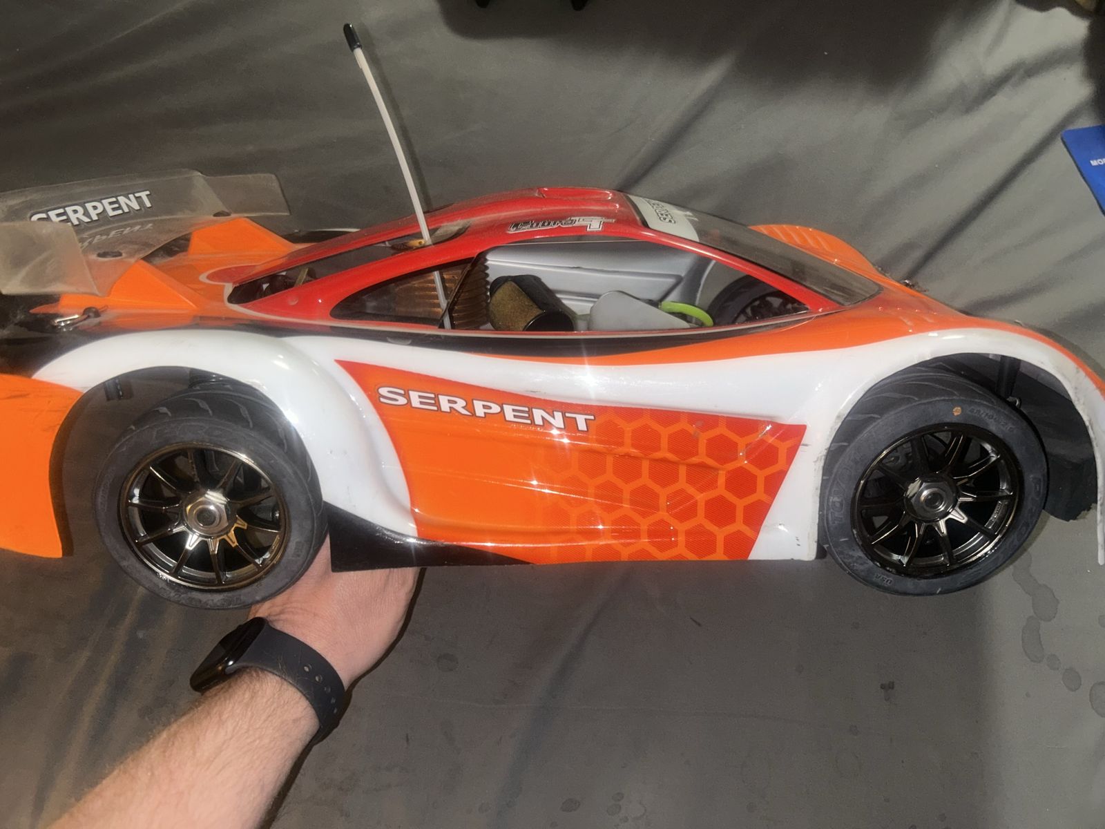 Main image 6