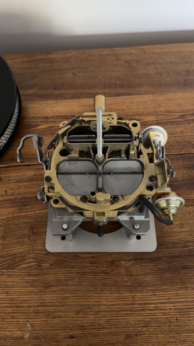 Main image 5