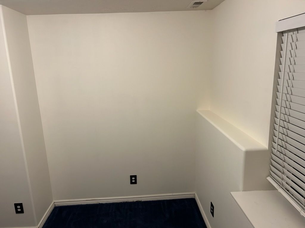 Main image 9