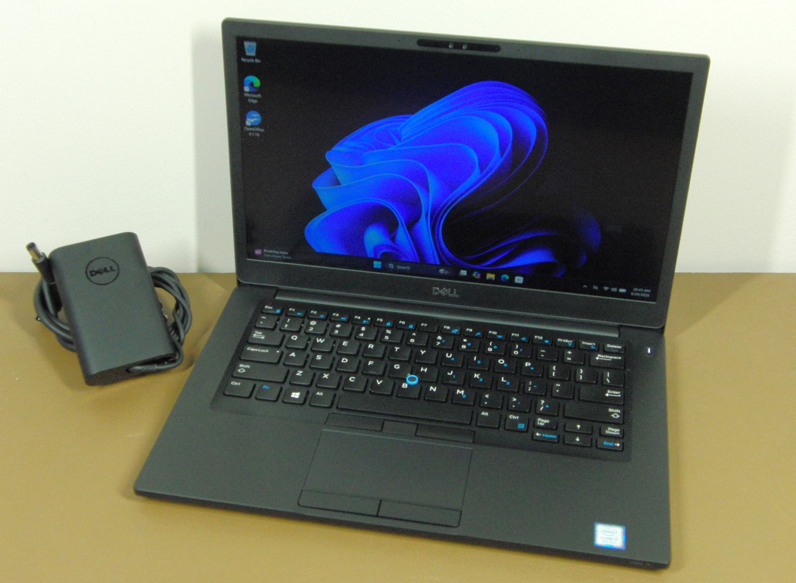 Dell Latitude 7490 Touchscreen Laptop i7-8650uu 256GB NVMe SSD 16GB
