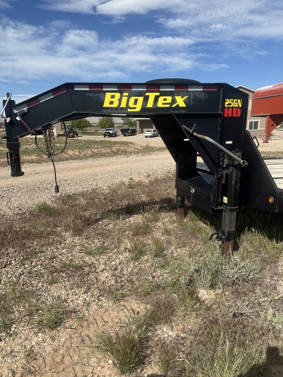25 foot +5 foot Big Tex flatbead