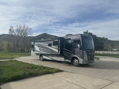 2023 Thor Challenger 36 FH