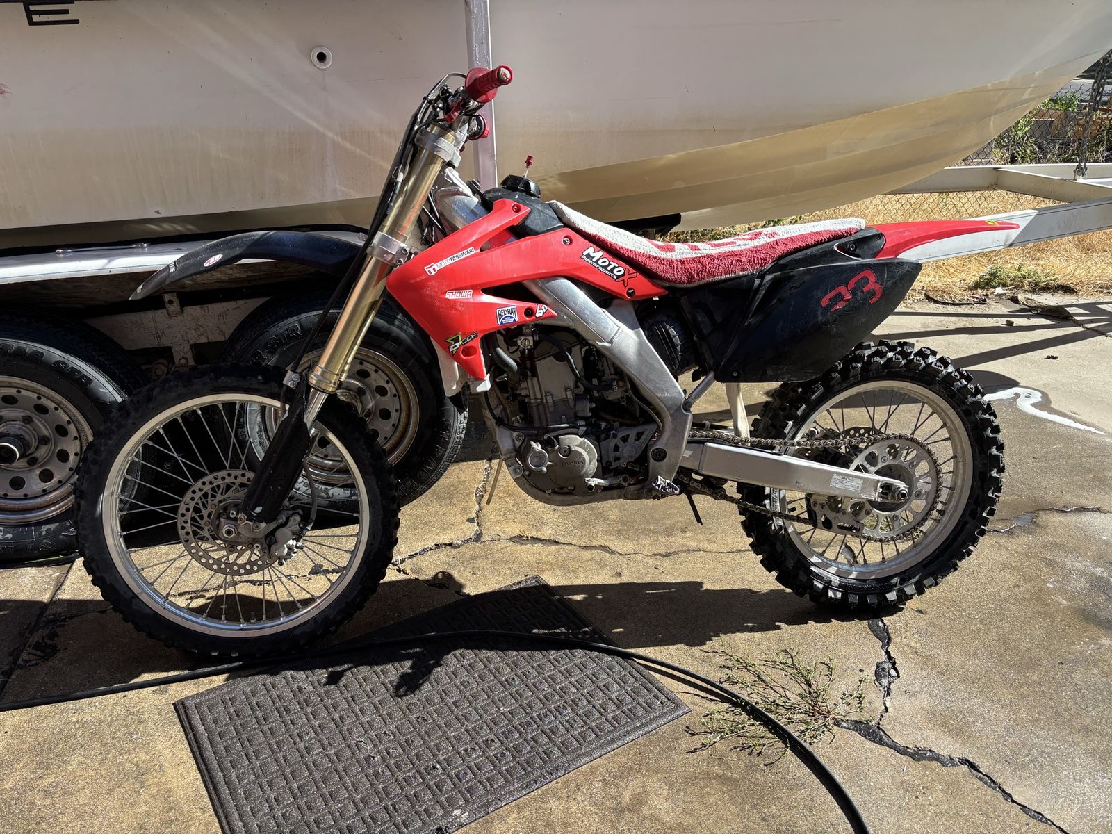 Honda 2006 CRF250r Dirt Bike