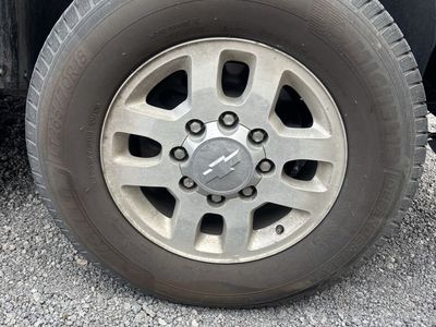 Michelin Defender LTX M/S LT265/70R18 Tire on Chevrolet Factory 8x180