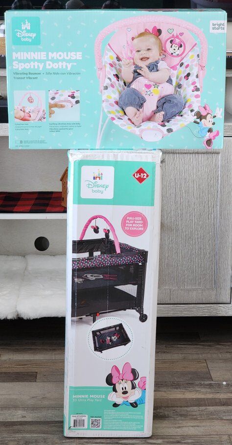 BNIB Minnie Mouse Bouncer & Pack-n-Play Bundle