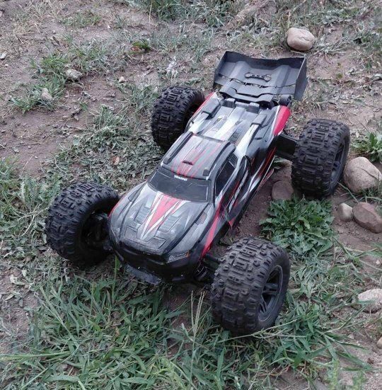 TRAXXAS Sledge