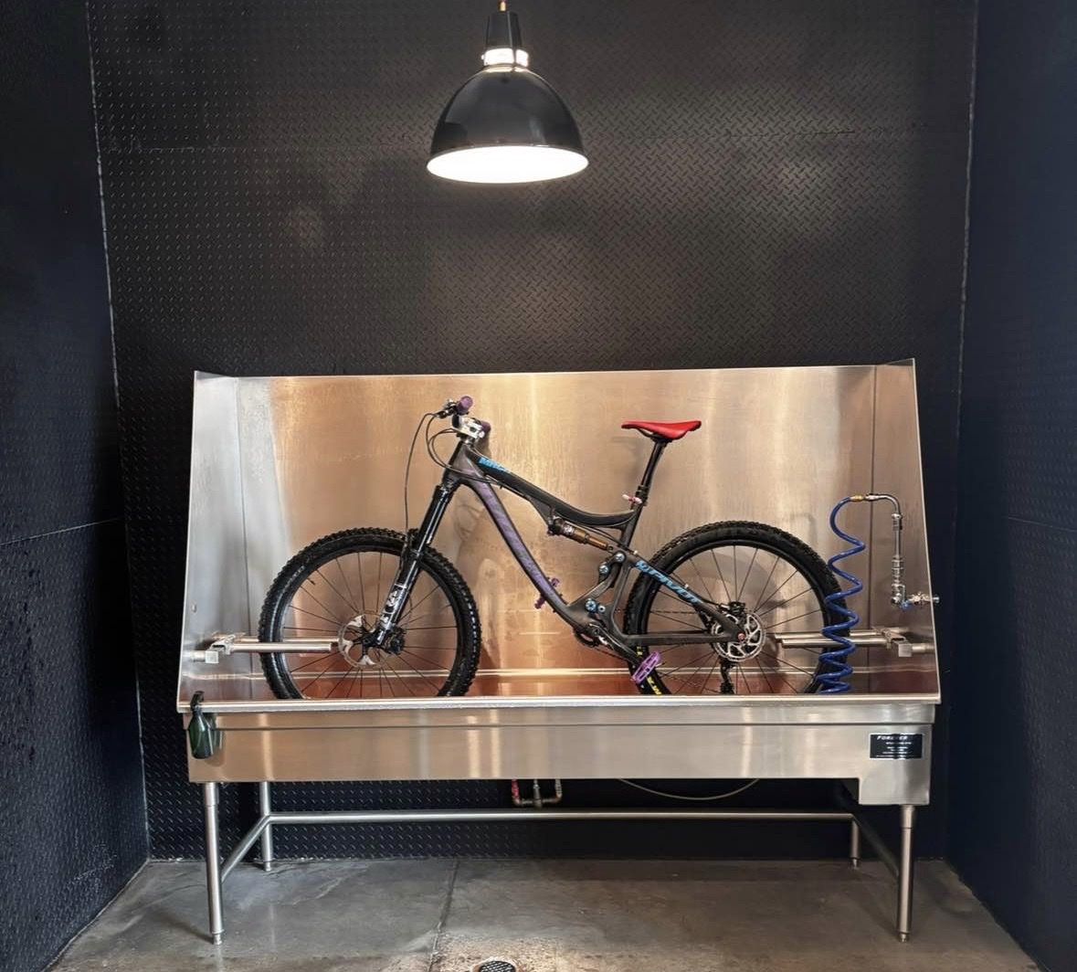 Pivot Mach 5.7 carbon