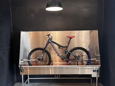 Pivot Mach 5.7 carbon