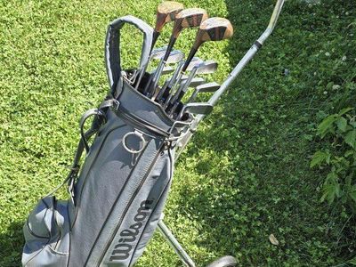 Vintage Wilson Gene Sarazen Signature irons 2 3 4 5 6 7 8 9 Putter + Wilson 1 2 3 wood Drivers + Golf Caddy!