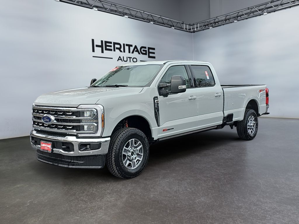 2026 Ford F-350 Super Duty Lariat