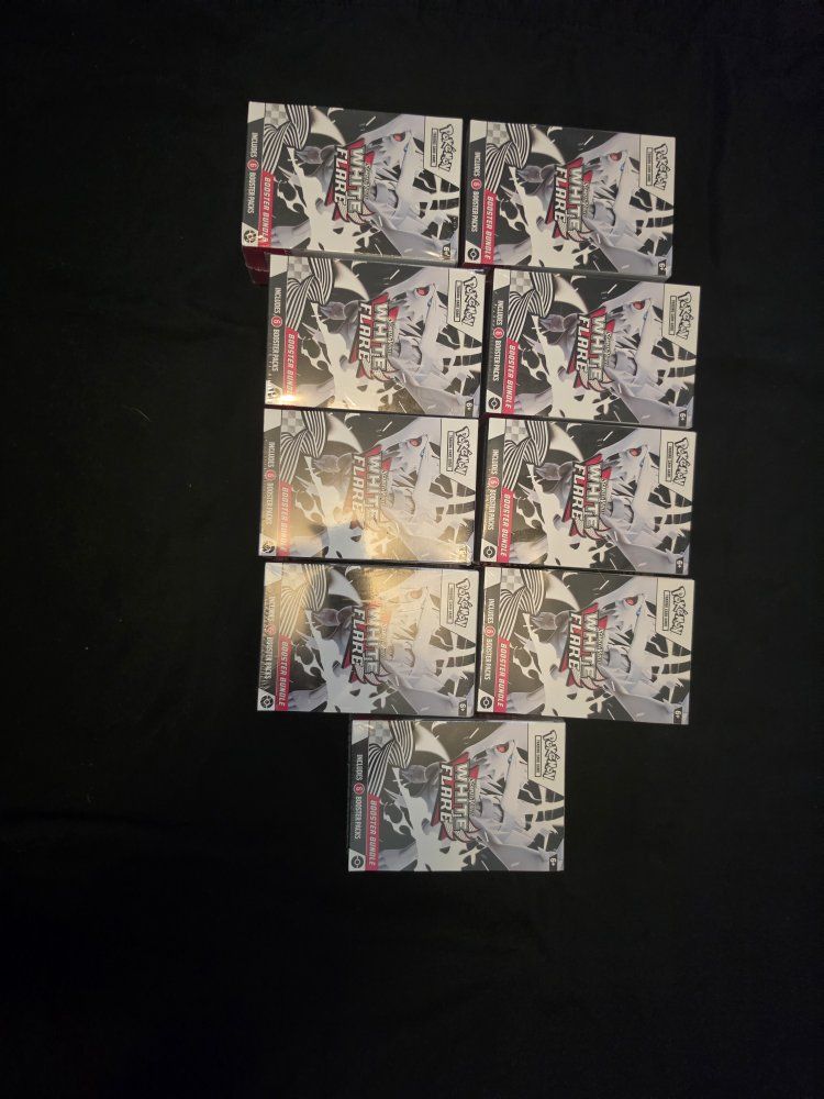 Pokémon White Flare Booster Bundle 9