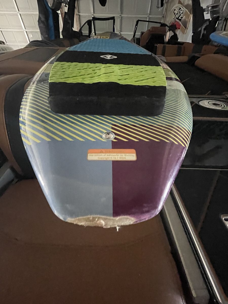 Wake surf beginner board