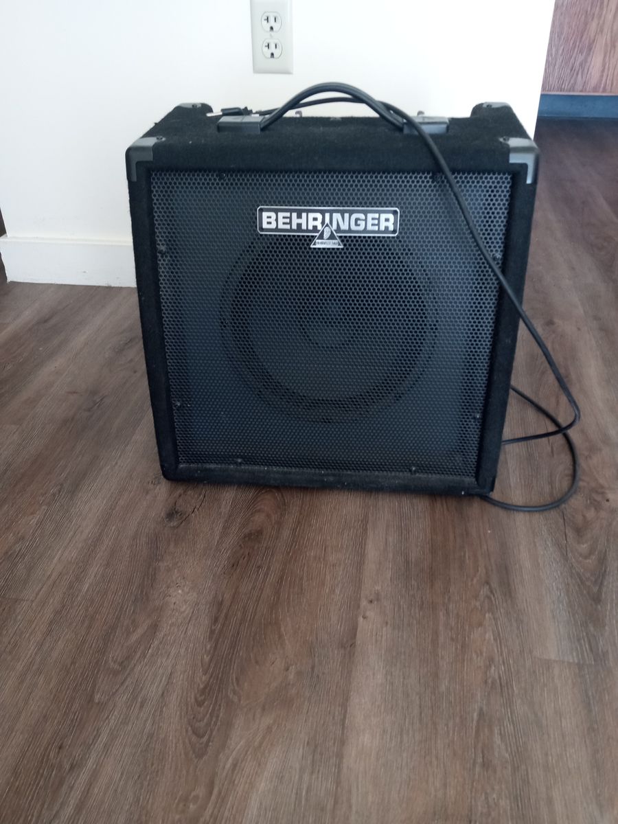 Behringer K450FX Ultratone 45 Watts  PA/Keyboard Amplifier