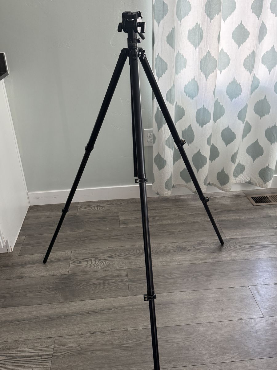 Outdoorsmans Tall Tripod / Panhead
