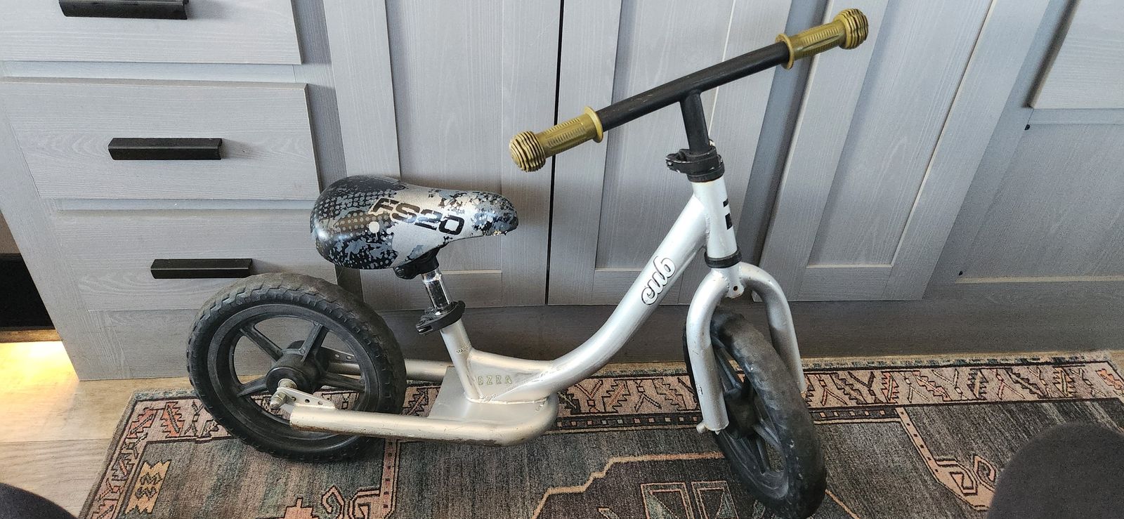 Balance bike with rubber no flat tires