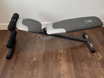 Gold's Gym XR 5.9 Adjustable Weight Bench - Incline/Decline, Abs & Dumbbell Workouts