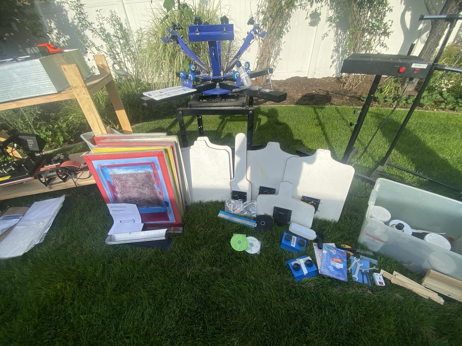 Main image 5