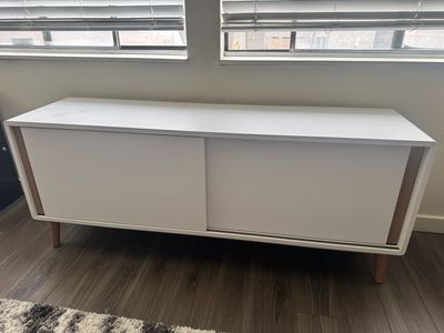 TV stand
