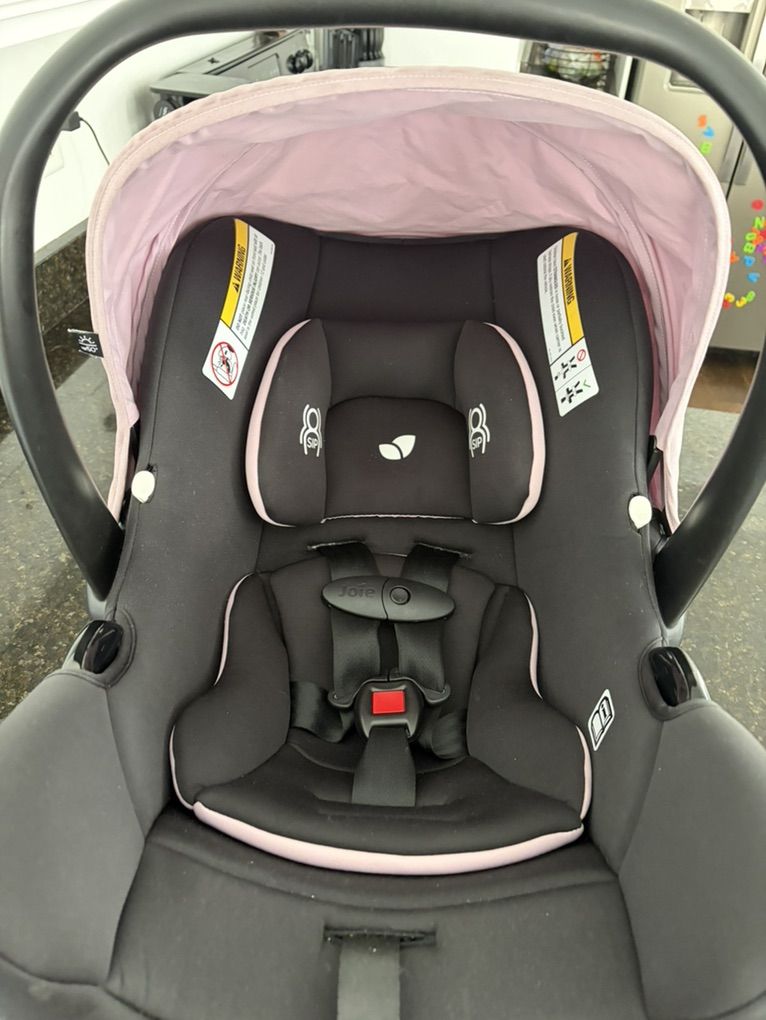 Joie Rue Infant Car Seat with Base