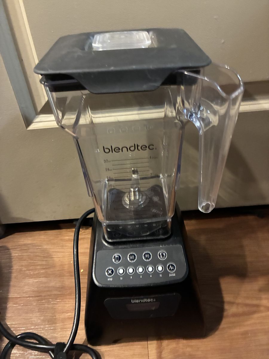 Blendtec Total Blender Classic 575 W/ 58 Cycles
