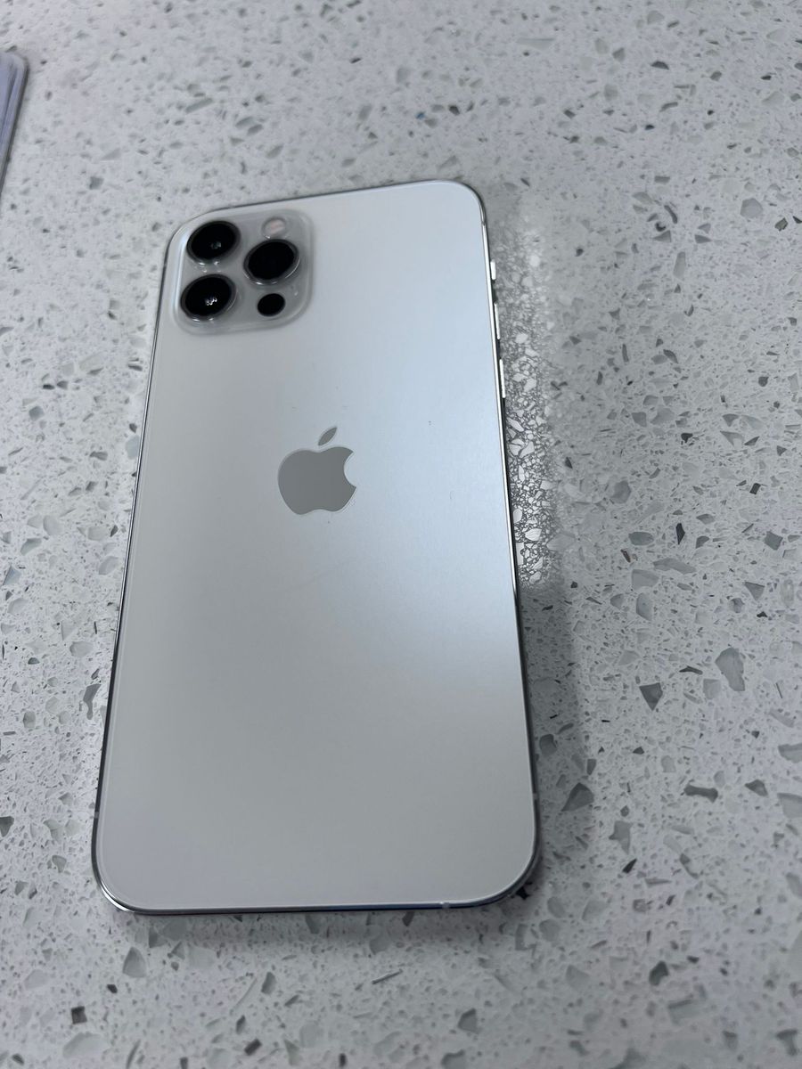 Iphone 12 Pro Max - 512GB - Unlocked