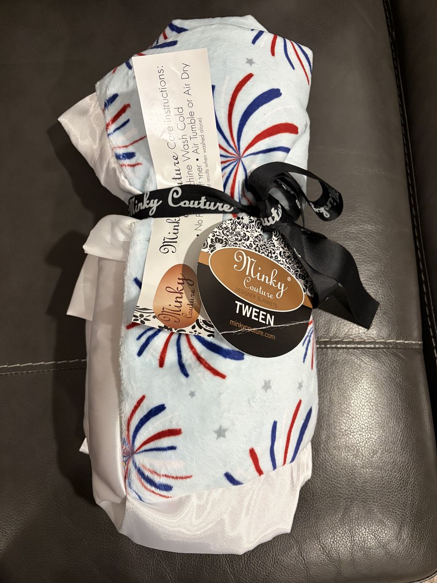 Minky Couture 4th of July Firework Tween Size Blanket Brand New