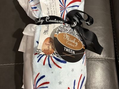 Minky Couture 4th of July Firework Tween Size Blanket Brand New