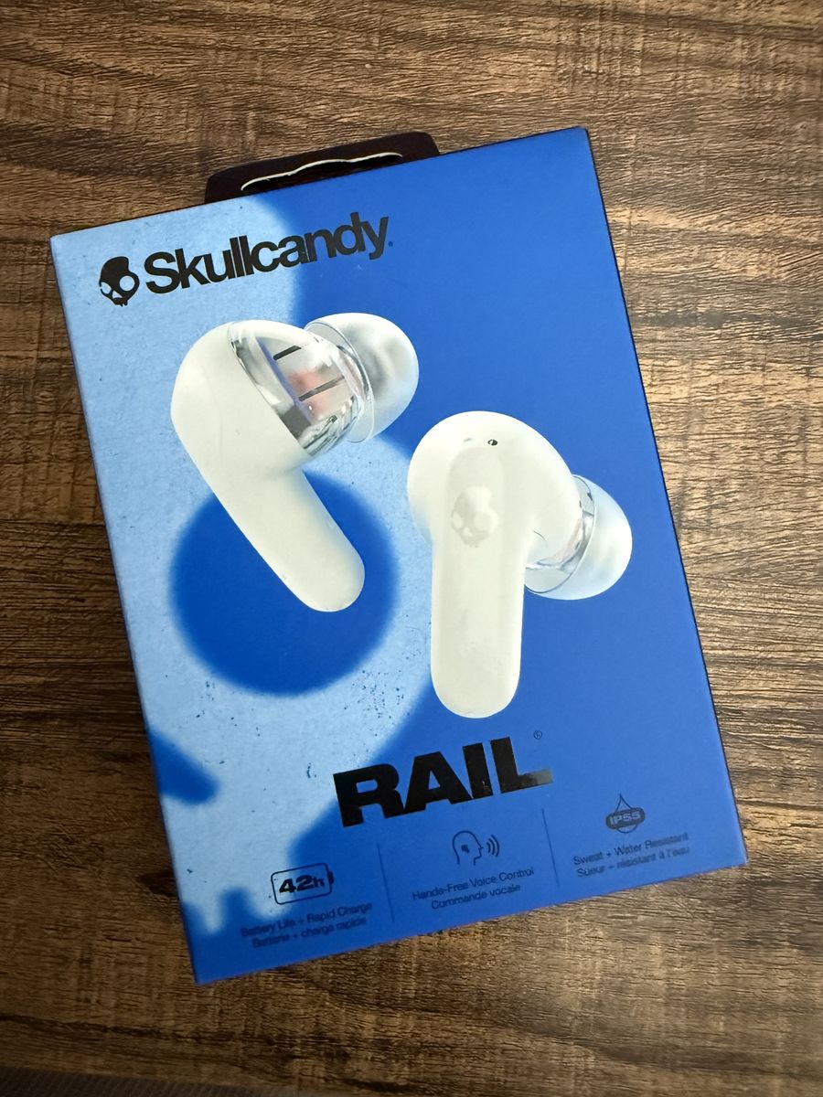Skullcandy Rail Wireless Earbuds – Brand New (42hr Battery)